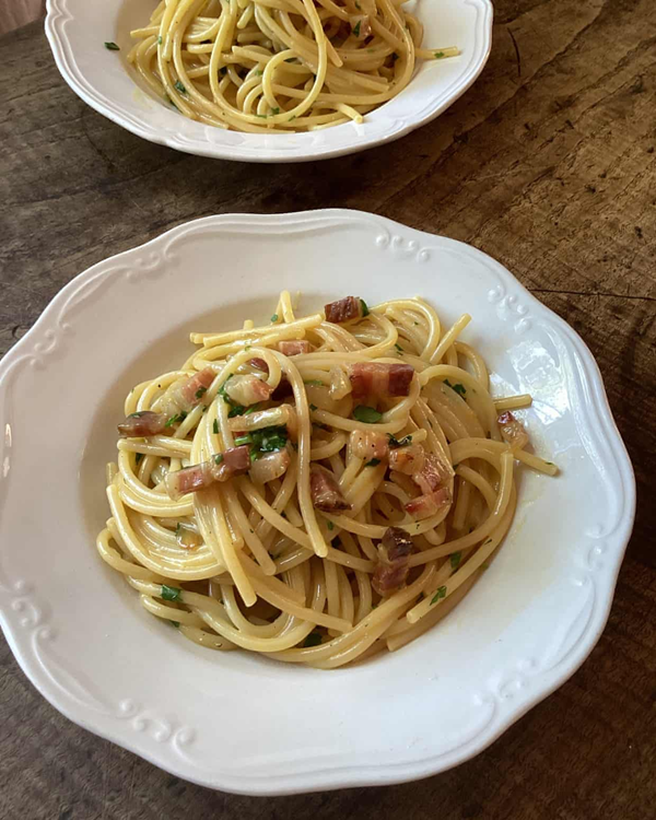 Spaghetti carbonara, 1970s-style