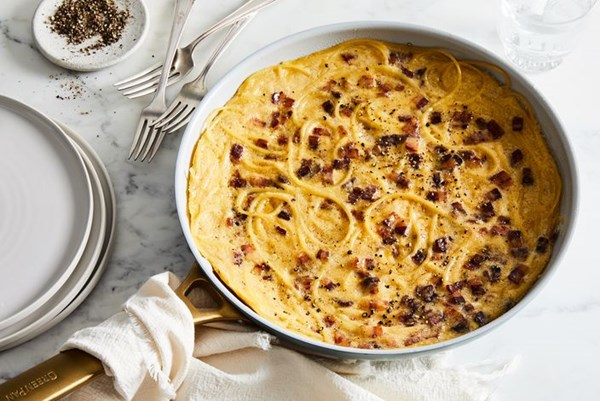 Spaghetti carbonara frittata 