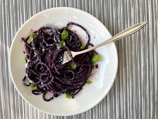 Spaghetti purple