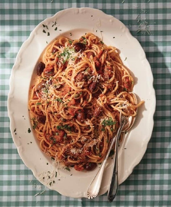Spaghetti puttanesca 