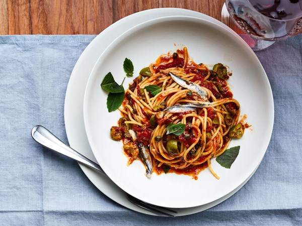 Spaghetti puttanesca with boquerones