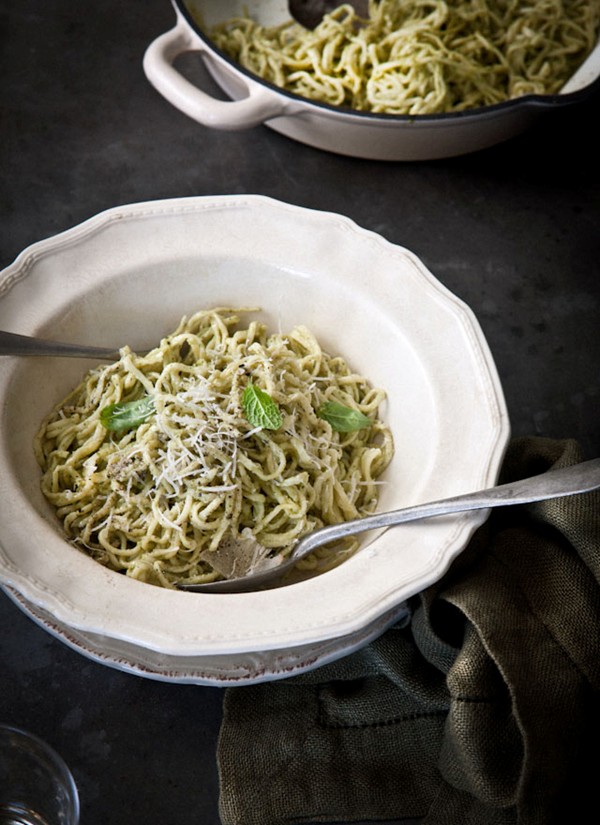 Spaghetti with almond, mint and basil pesto recipe Eat Your Books