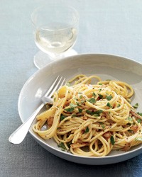 Spaghetti with anchovy carbonara