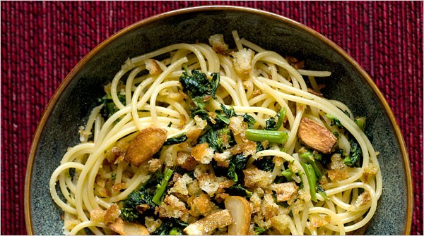 Spaghetti with broccoli rabe, toasted garlic, and bread crumbs