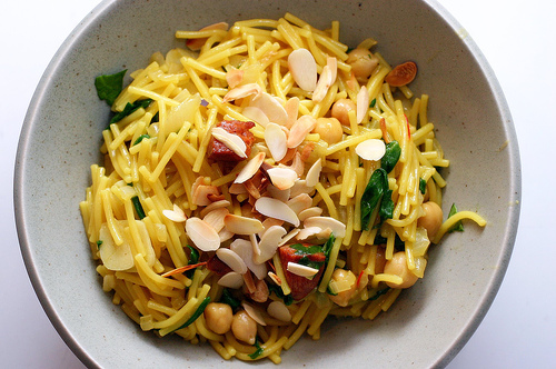 Spaghetti with chorizo and almonds