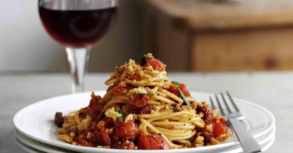 Spaghetti with chorizo and rosemary pangritata