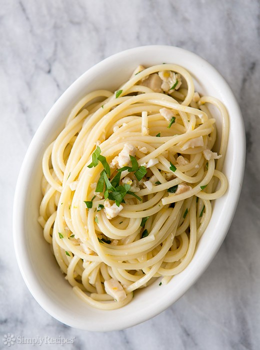 Spaghetti with clams