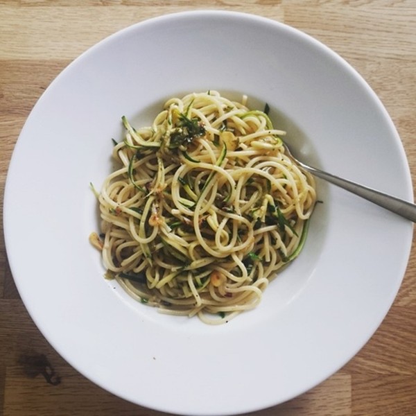 Spaghetti with courgette, anchovy and herbs