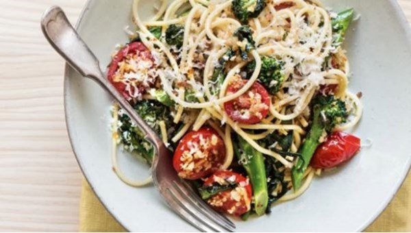Spaghetti with fried broccolini