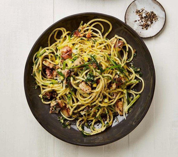 Spaghetti with (lots of) lemon, garlic and anchovy recipe | Eat Your Books