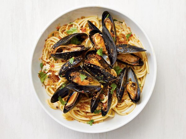 Spaghetti with mussels and Calabrian chiles