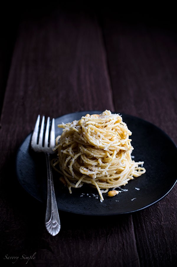 Spaghetti with Parmesan, pine nuts and brown butter sauce