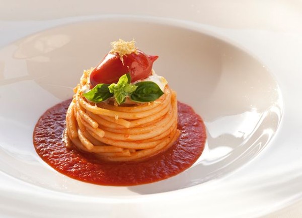Spaghetti with Piennolo tomatoes and burrata