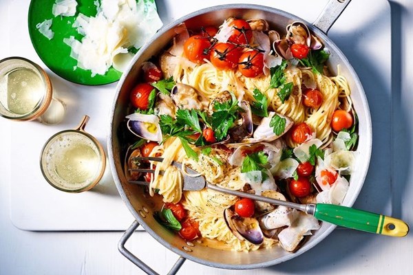 Spaghetti with pipis