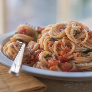 Spaghetti with salsa di pomodoro