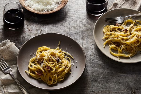 Spaghetti with spaghetti squash and pancetta