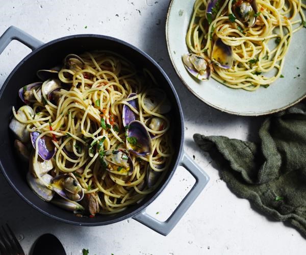 Spaghettini with pipis