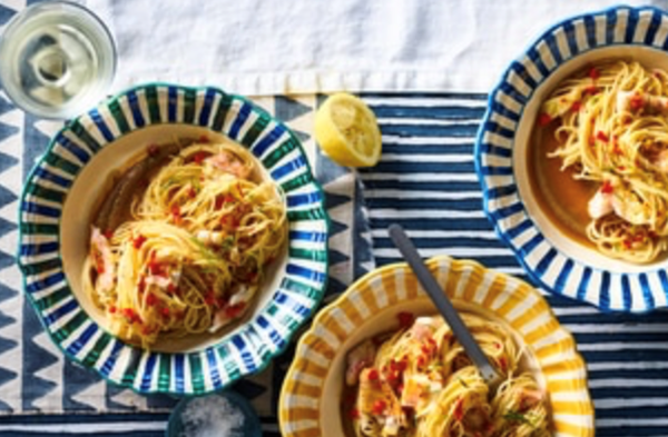 Spaghettini with red mullet, onion, anchovy and saffron