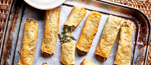 Spanakopita spring rolls