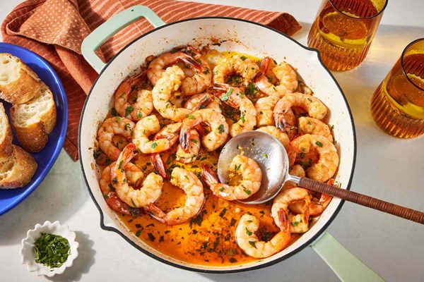 Spanish garlic shrimp (Gambas al ajillo)