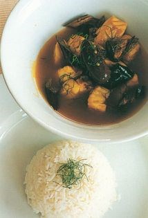 Spanish mackerel in a tamarind broth