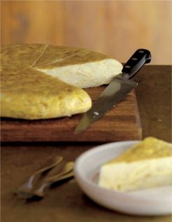 Spanish potato omelette (Tortilla de patatas)