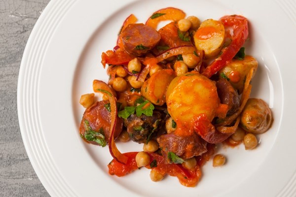 Spanish potato salad with chickpeas