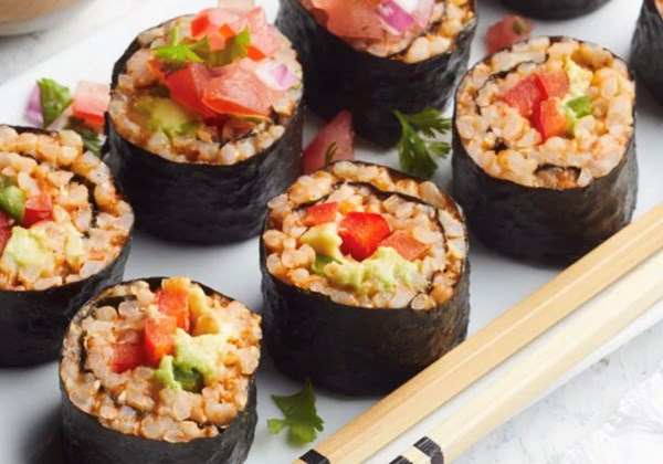 Spanish rice roll