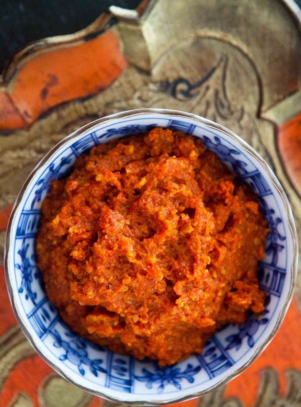 Spanish romesco sauce