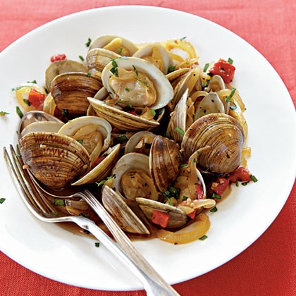 Spanish-style clams with red peppers and sherry
