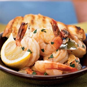 Spanish-style shrimp with garlic