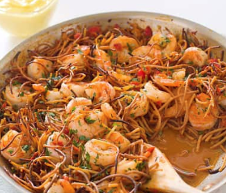 Spanish-style toasted pasta with shrimp