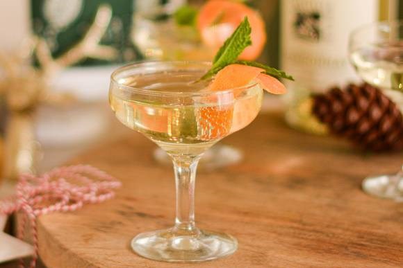 Sparkling Chardonnay, ruby grapefruit & mint mocktail