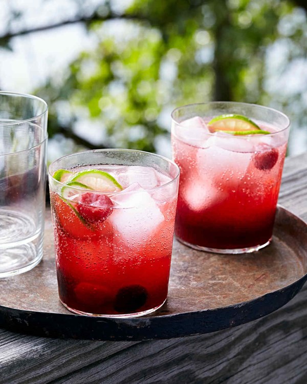 Sparkling cherry limeade