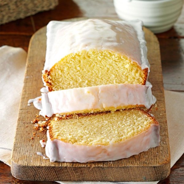 Sparkling cider pound cake