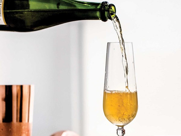 Sparkling cider rum cocktail