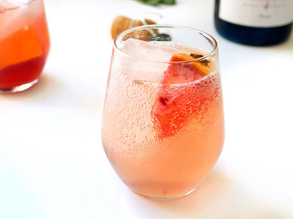 Sparkling grapefruit sangria with Lillet rosé