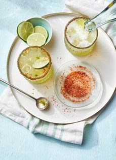 Sparkling jalapeño margarita 