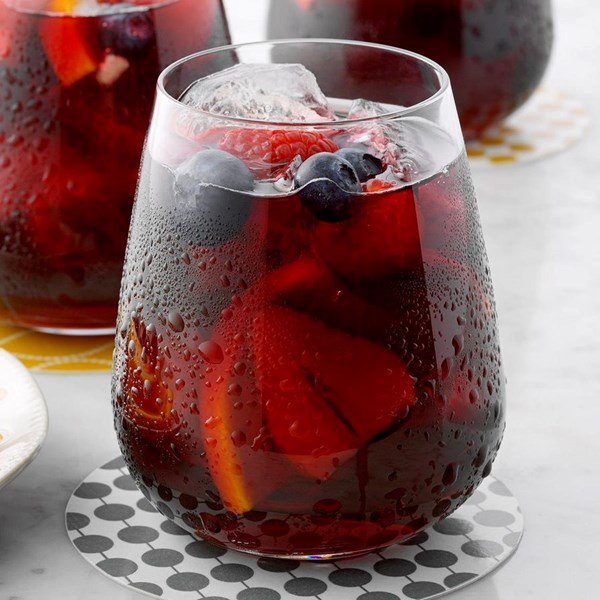 Sparkling sangria
