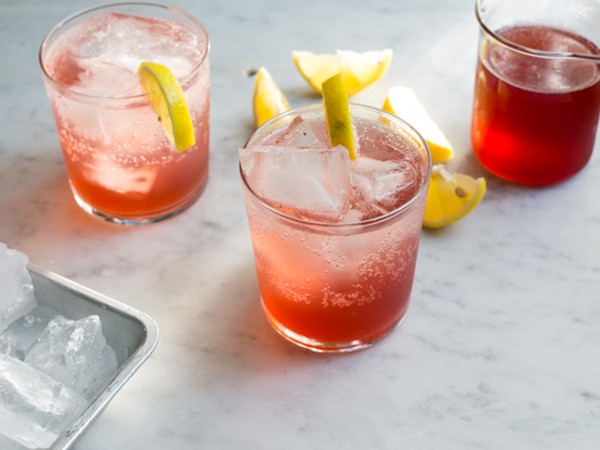 Sparkling sumac lemonade
