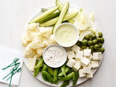 Spartan sword crudités