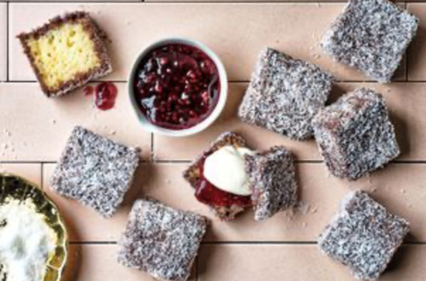 Special vanilla butter cake Lamingtons