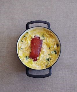 Speck with cabbage and cream