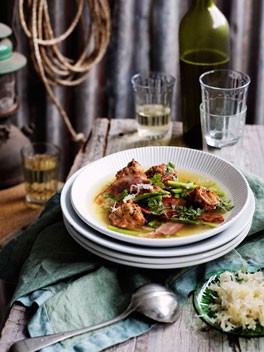 Speckknöedel in smoked chicken broth