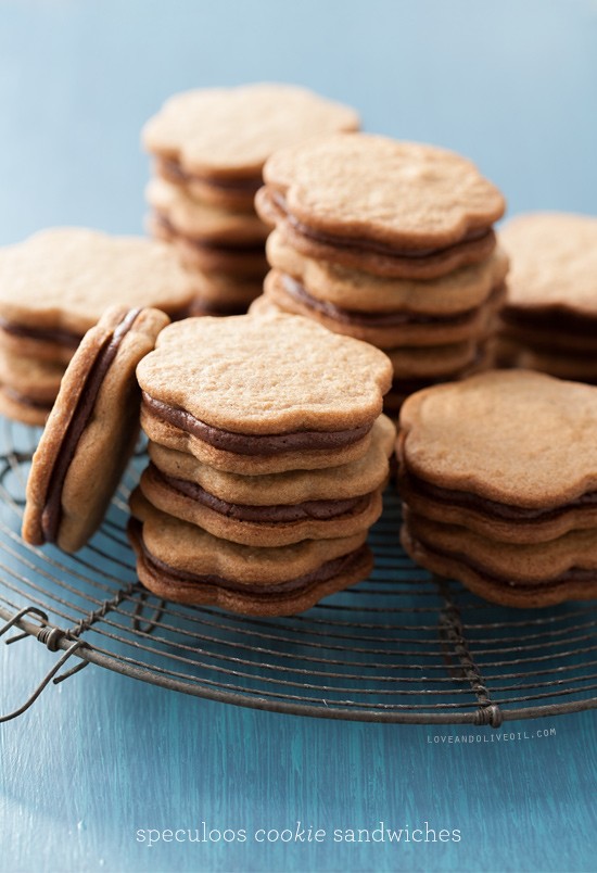Speculoos cookie sandwiches