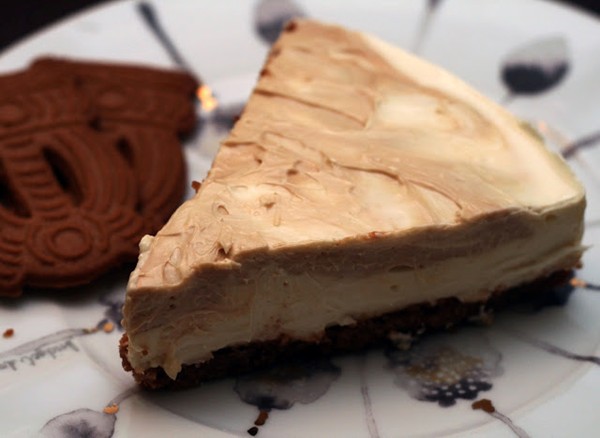 Speculoos Greek yogurt (no bake!) cheesecake