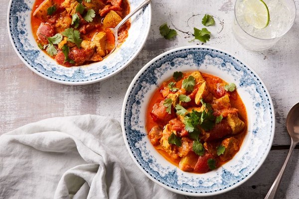 Speedy chicken & potato curry 