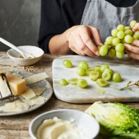 Speedy grape & chicken salad