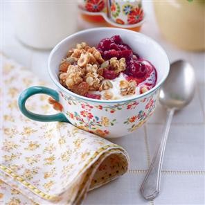 Speedy home-made granola