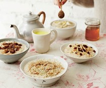 Speedy porridge: raisin and apple